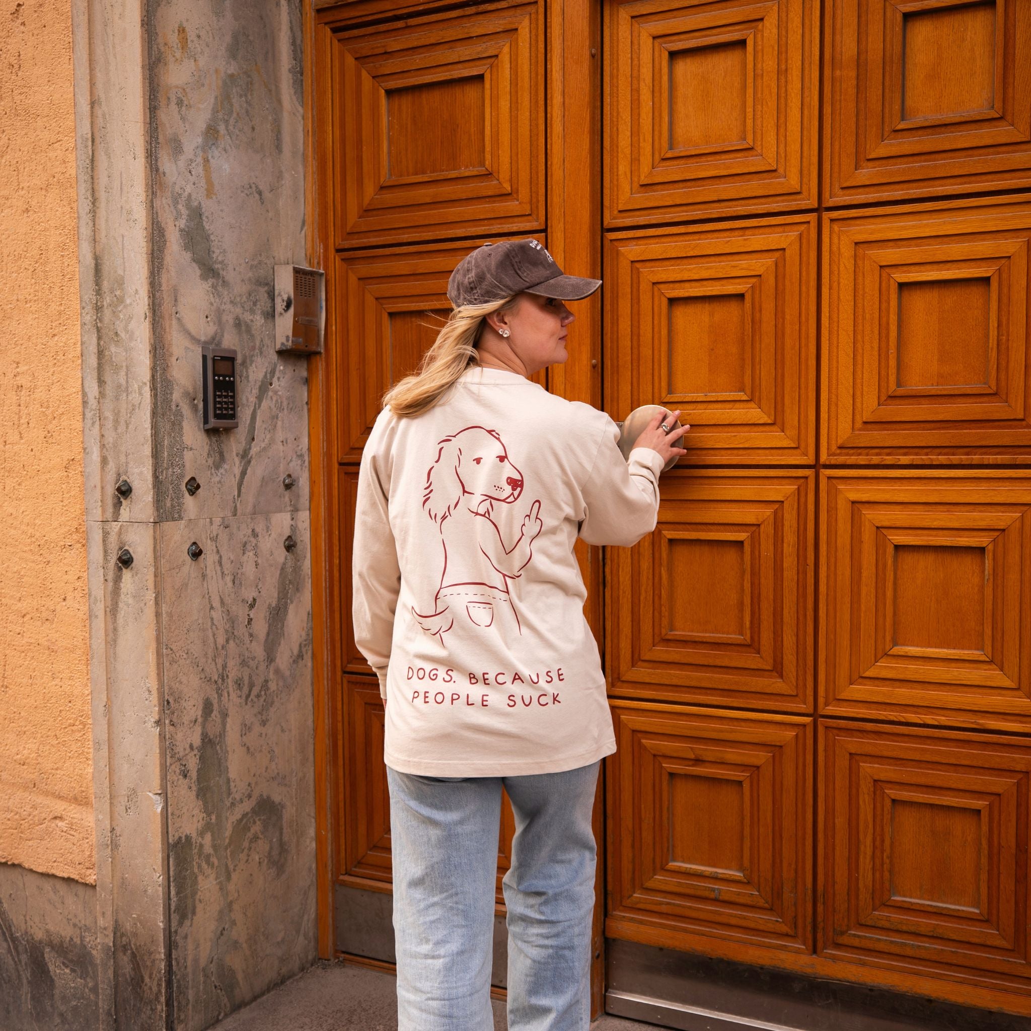 offwhite-long-sleeve-dogs-because-people-suck-size-s.jpg