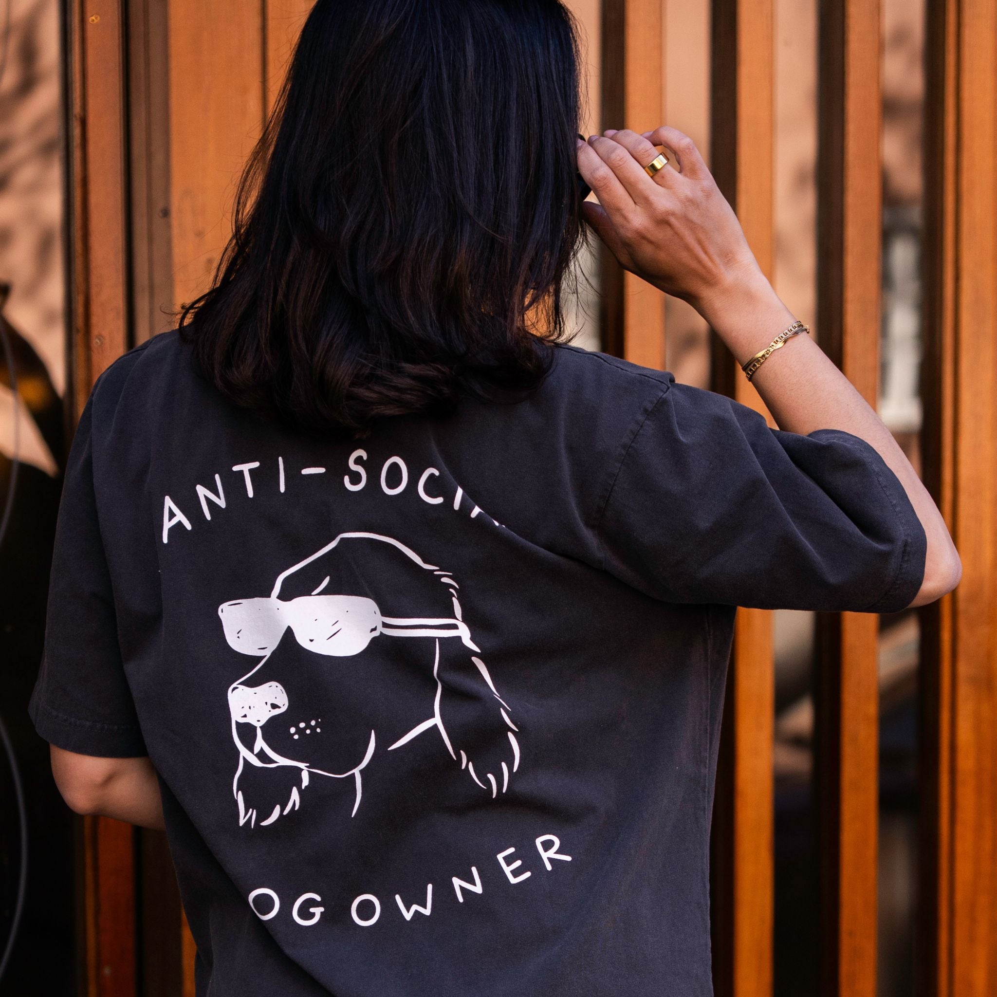 vintage-black-anti-social-tshirt-size-m-melina-close-up.jpg